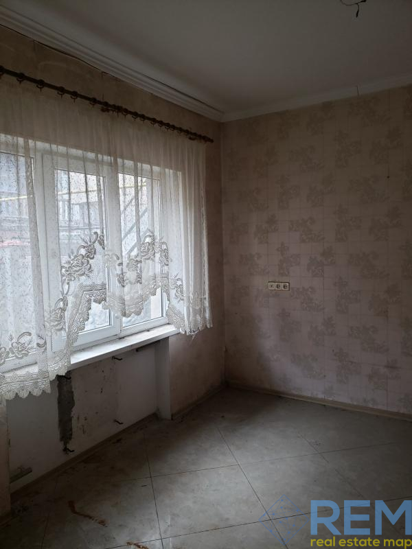 Фото 6. Код 385827. Квартира - дом - в двух уровнях, Дальницкая. 2 этажа