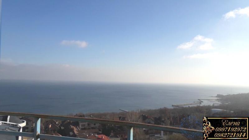 Фото 3. 4 комн. квартира в Мукачевском пер. с панорамой моря