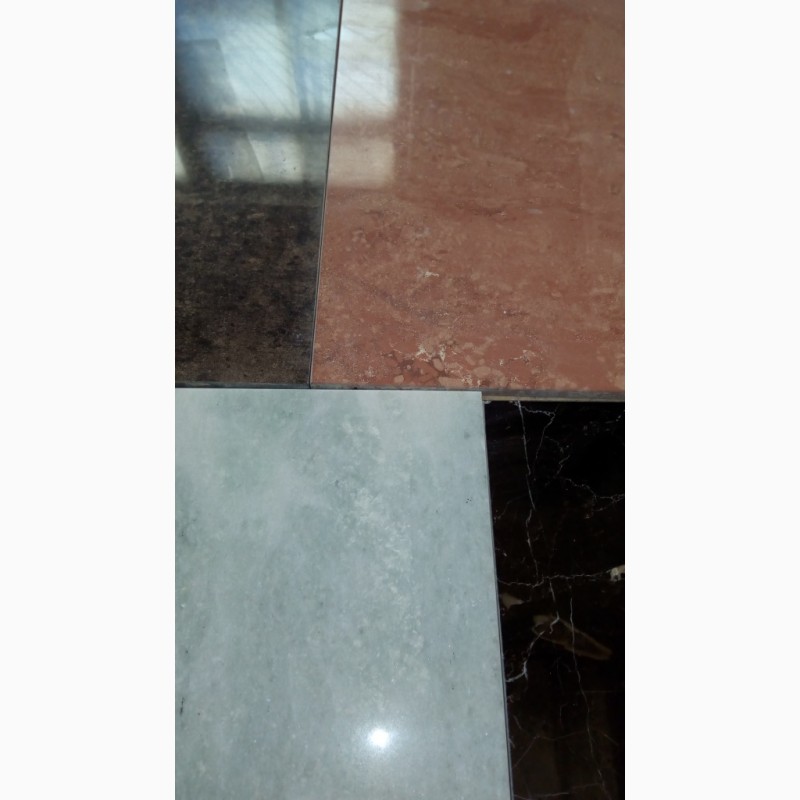 Фото 9. Десять миллиметров толщина мраморной плитки на метро Петровка