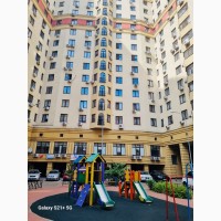 Продам 4 комнат.квартиру 179 кв.м.на ул.Дмитриевская 75, ЖК Златоустовский