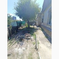 Сдам здание 100 м² и участок 700 м², ул. Товарная 20, Печерск, метро Зверинецкая