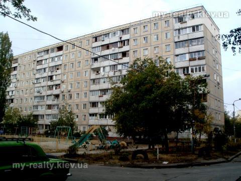 Продаж 3-кімнатної вул. Героїв Сталінграду