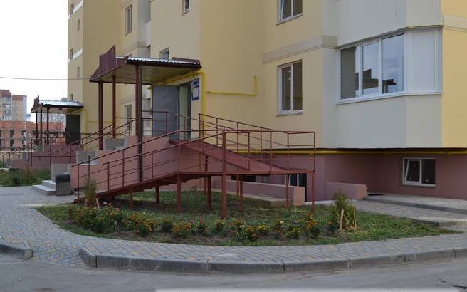 Продается 1-но комнатная квартира (41, 3 кв.м.) в новом сданном доме ЖК Суворовский 