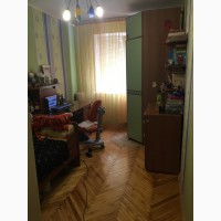 3х комнатная квартира 3/5 на Салтовке, метро Ак.Павлова