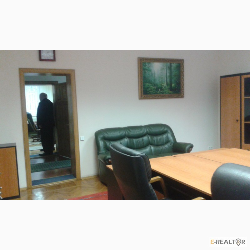 Фото 7. Представительский офис в центре, 160м, с мебелью