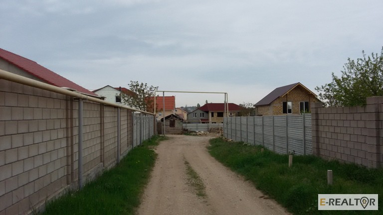 Продам земельный участок 4, 5 сот на Горпищенко в СТ Ветеран эскадры