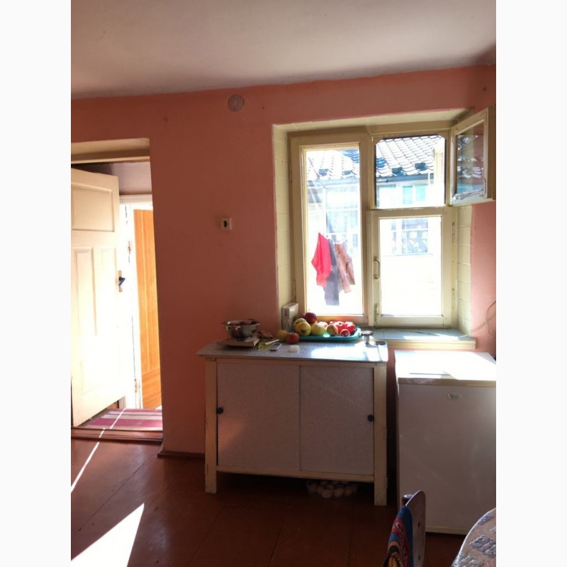 Фото 18. Продаю дом и летнюю кухню в черте города Хырова Львовской области