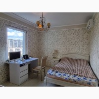 Продам 3 комнатную квартиру 100 кв.м. на Виноградаре, пр.Правды 31а