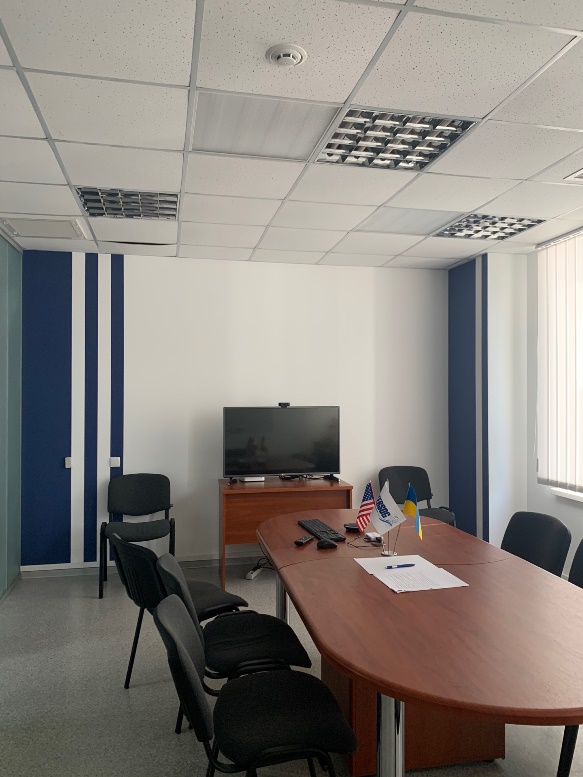 Аренда - пр Шевченко офис 500 м в Одессе, большие залы, 10 кабинетов, мебель, парковка