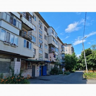 Продам 2 комнатную квартиру 46 кв.м. на бул.Воскресенском(Перова) 14