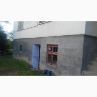 Приватний будинок у Львівській області недорого