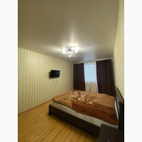 Продам 3 комнатную квартиру на Салтовке метро Студенческая 606 м/район