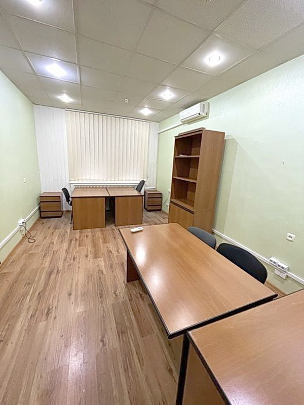 Сдам офис 70 м² с мебелью, Центр, Тютюнника 5 (Барбюса), метро Олимпийская