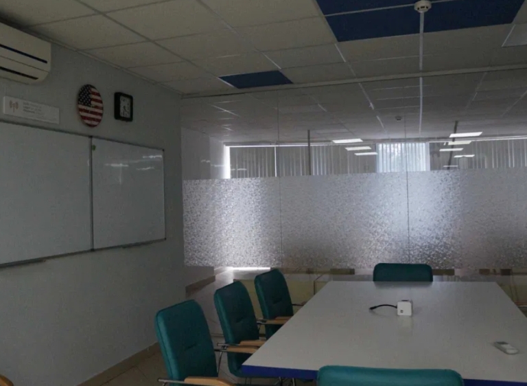 Фото 2. Одесса 700 м офис 13 кабинетов, подземный паркинг, Обсерваторный пер, 3 эт/11 эт