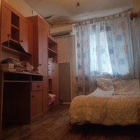 Продается 4-х комнатная квартира на Титова