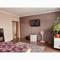 Продам 2 єт. кирпичній дом 300 кв.м. в с.Старіе Петровці, с.к Троянда