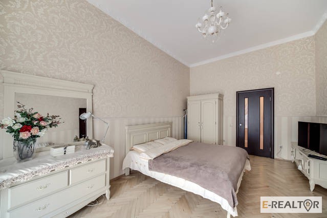Сдается посуточно квартира с современным дизайнерским ремонтом по ул. Фурманская