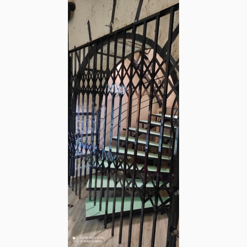 Фото 13. Розсувні решітки металеві на двері вікна балкони вітрини Виробництво і монтаж Черкаси