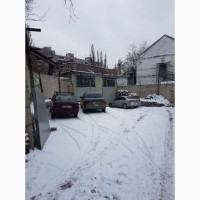 Продам. СТО. 170 м.кв., рабочая площадь 118 м.кв. 2 сотки. центр