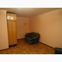 Продам 1 комнатную квартиру на Маршала Жукова (школьный)