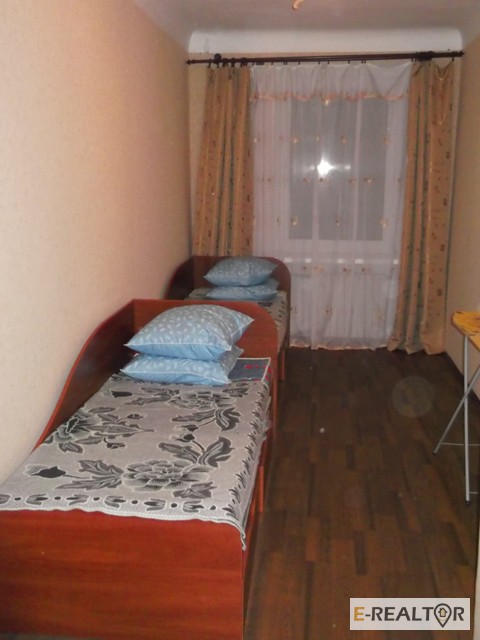 Фото 3. 2-комнатная квартира напротив маг Сельпо в Миргороде