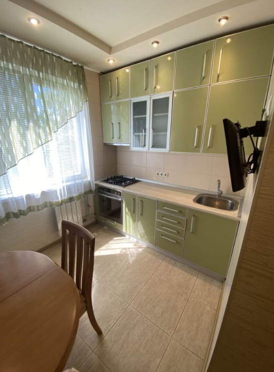 Фото 2. Продам 3 комнатную квартиру с капремонтом на Салтовке в 656 м/районе
