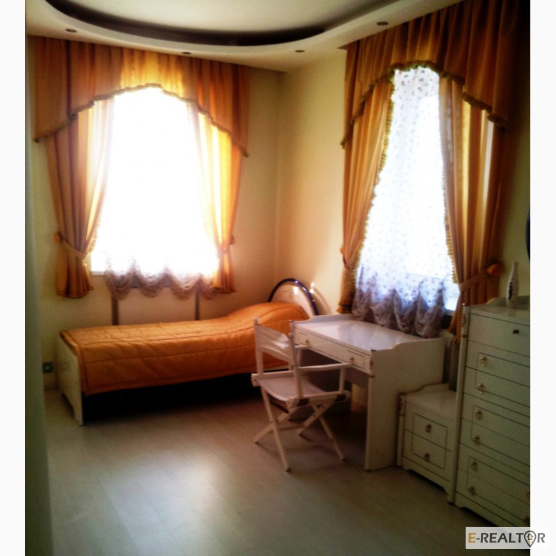 Фото 5. Продам 3х-комнатную квартиру с дизайнерским ремонтом рядом с соц. городским крытым рынком